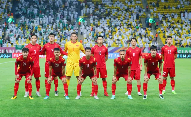 ĐT Việt Nam chốt danh sách 30 cầu thủ dự AFF Cup 2020 -  Hùng Dũng chưa thể sang Singapore