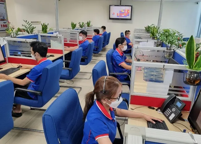 EVNHCM khánh thành Tổng đài chăm sóc khách hàng đa kênh 2