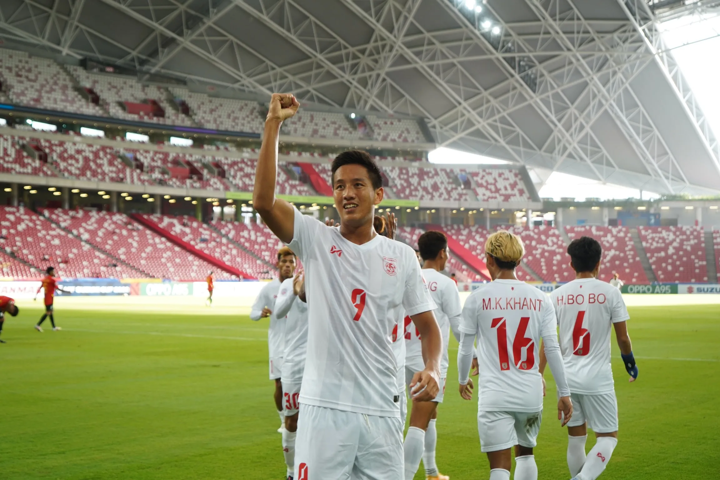 AFF Cup 2020: Singapore tiến gần tới Bán kết - Myanmar có 3 điểm đầu tiên