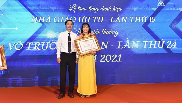 giải thưởng Võ Trưởng Toản, giáo viên Nguyễn Thị Minh Hiếu