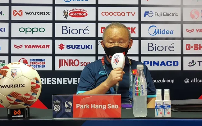 AFF Cup 2020: Tiến Linh, Văn Đức và Thành Chung bị đau nhẹ