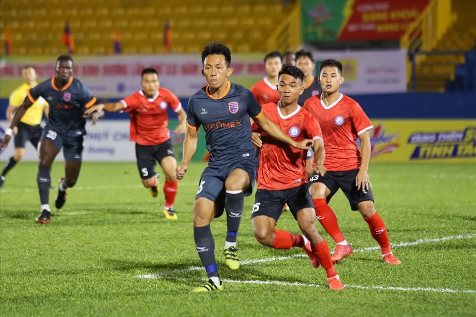 BTV Cup 2021: Bình Dương và Sài Gòn thắng nhọc trận ra quân