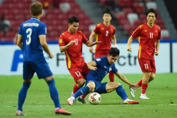 AFF Cup 2020: Trọng tài giúp Thái Lan thắng Việt Nam ở trận bán kết lượt đi