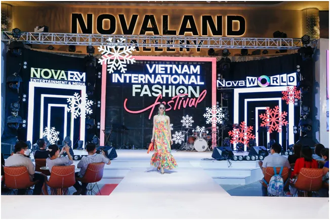 Thưởng thức bữa tiệc âm nhạc và thời trang đỉnh cao tại Lễ hội thời trang quốc tế Việt nam VIFF 5