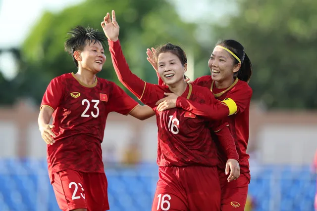 V-League 2022 sẽ có một suất xuống hạng - Nhìn lại năm 2021 của bóng đá Việt Nam