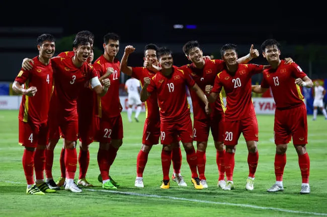 V-League 2022 sẽ có một suất xuống hạng - Nhìn lại năm 2021 của bóng đá Việt Nam