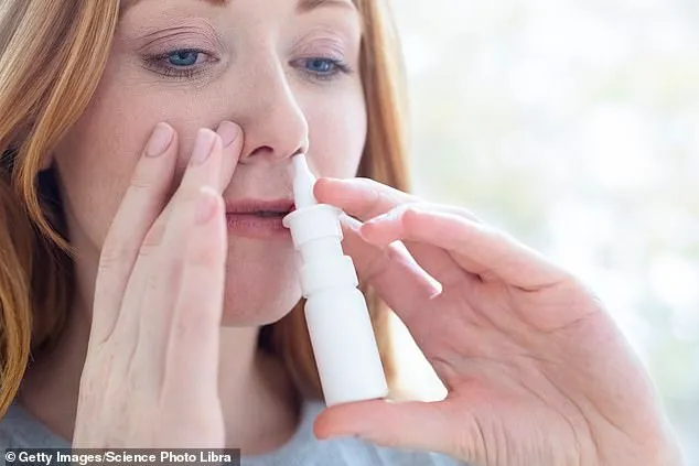 Thuốc xịt mũi ngăn nhiễm COVID-19 trong 8 tiếng, chống mọi biến thể