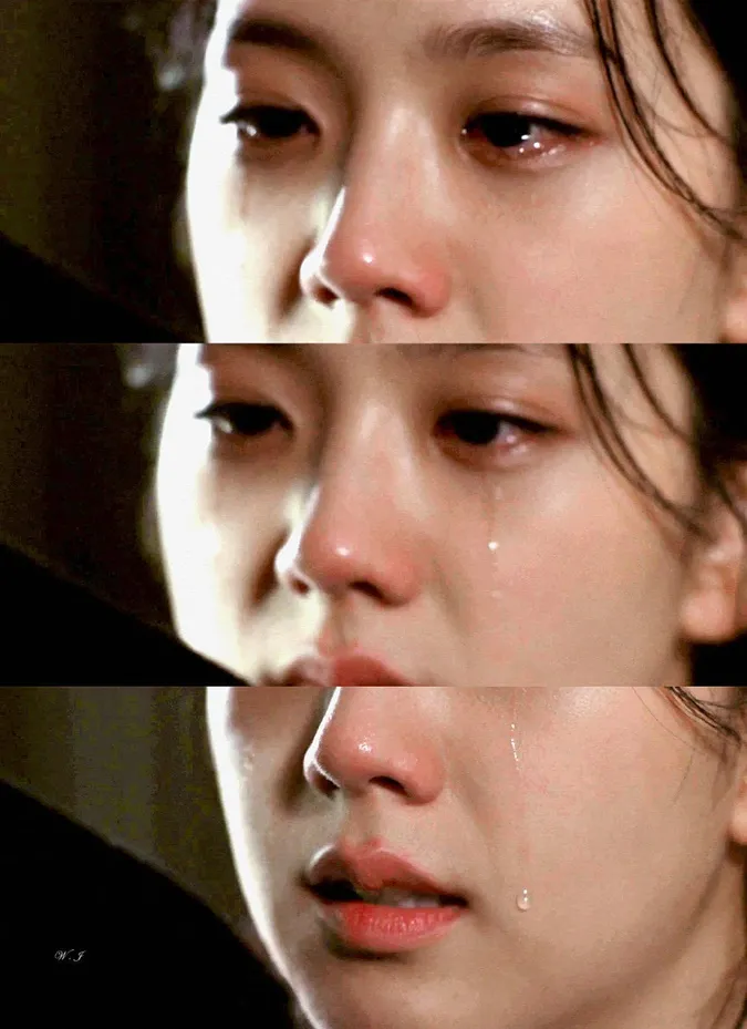 Jisoo (BLACKPINK) và Irene (Red Velvet) nhận phản ứng trái ngược trong lần đầu đóng phim 9