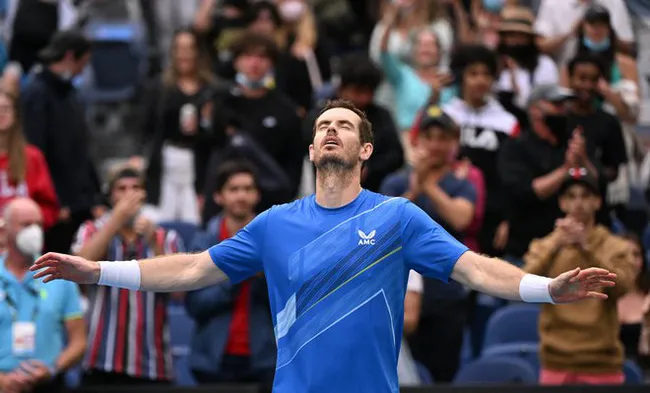 Australia Open 2022: Medvedev nhẹ nhàng vượt vòng 1 - Murray thắng trận đầu sau 5 năm
