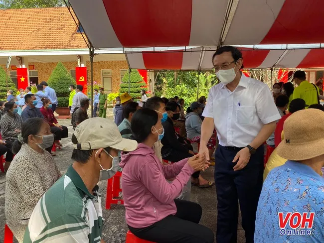 Bí thư Thành ủy Thành phố Hồ Chí Minh Nguyễn Văn Nên thăm và tặng quà Tết tại tỉnh Đồng Nai 1