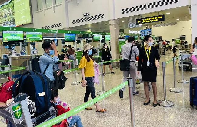 Sáng 31/1: Địa phương không được tự đặt ra yêu cầu chống dịch trái với quy định 1