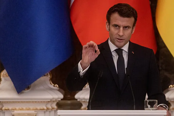 Tổng thống Pháp: Ông Putin nói Nga không leo thang khủng hoảng Ukraine 1