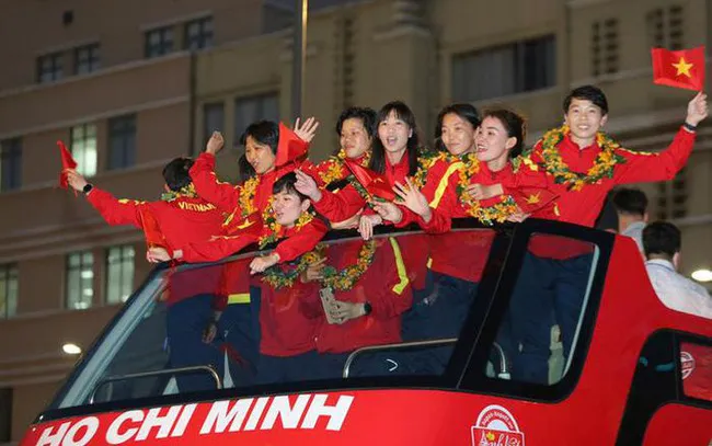 ĐT nam có mục tiêu là dự World Cup 2026 - ĐT nữ Việt Nam chuẩn bị cho SEA Games 31