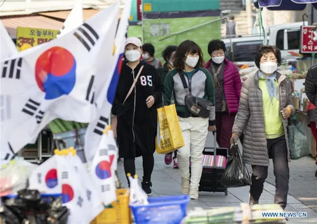 Ngày thứ ba liên tiếp, số ca nhiễm mới theo ngày ở Hàn Quốc vượt quá 50.000