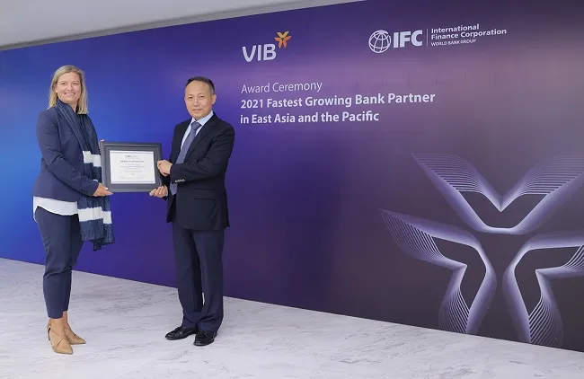 VIB nhận giải thưởng Ngân hàng tăng trưởng nhanh nhất trong hoạt động tài trợ thương mại khu vực Đông Á và Thái Bình Dương 1