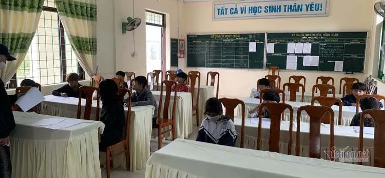 Xác định được 9 học sinh ở Quảng Bình ném đá làm vỡ kính tàu SE7