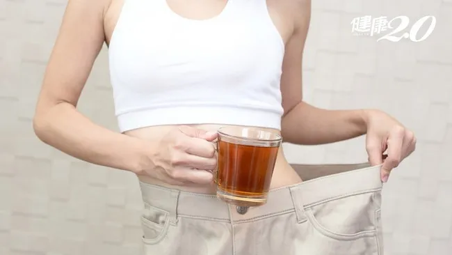 Uống trà có thể làm giảm sự hấp thụ chất béo và tăng lượng tiêu hao calo 1
