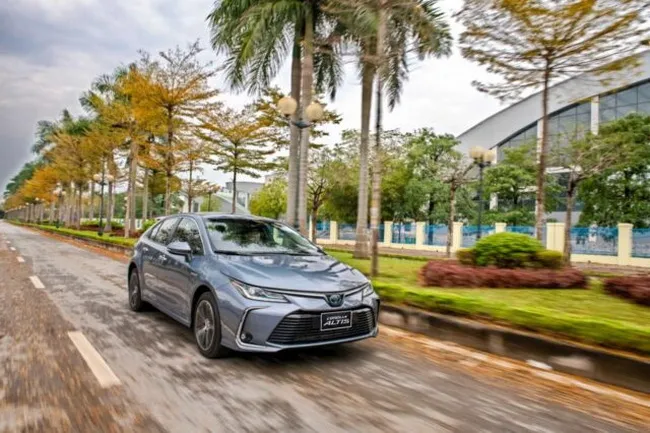 Toyota Corolla Altis 2022 chính thức ra mắt, thu hút ở ngoại hình và công nghệ 1