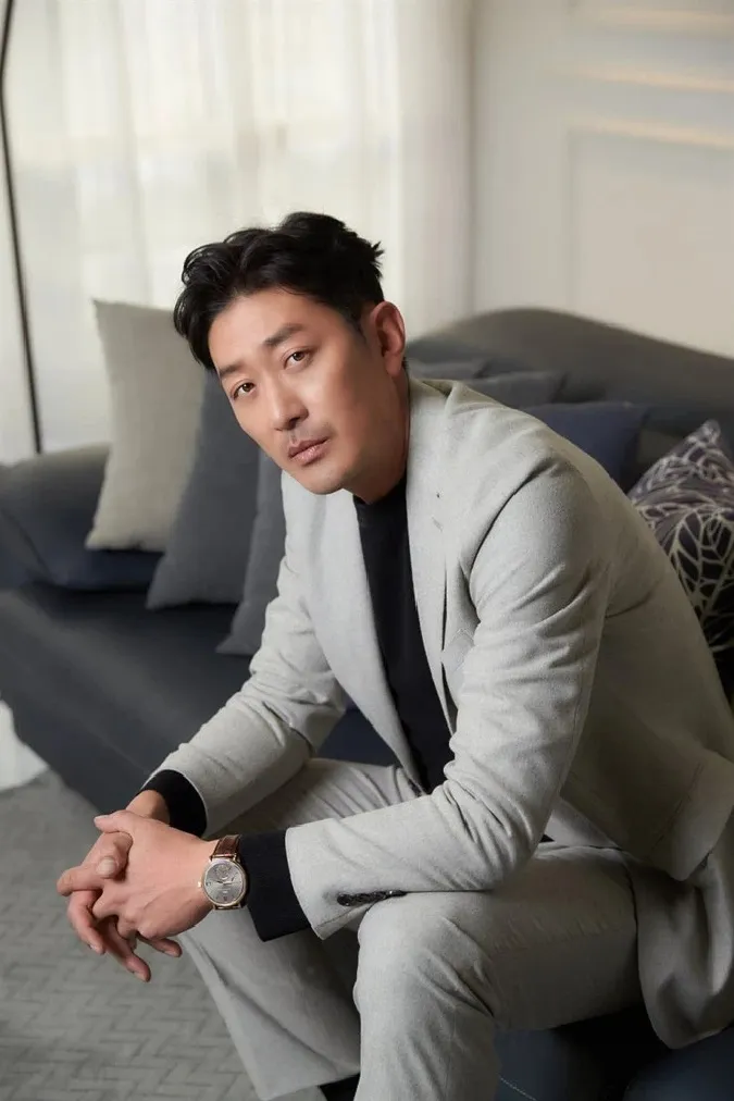 Một sao nam đình đám Hàn Quốc chính thức nhận con ở tuổi 77 3