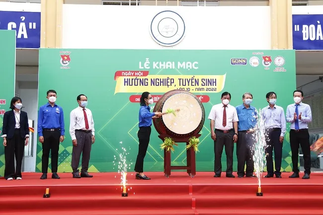 Ngày hội “Hướng nghiệp, Tuyển sinh” lần X - Năm 2022 với chủ đề: “Hiểu đúng mình – Chọn đúng nghề” 1