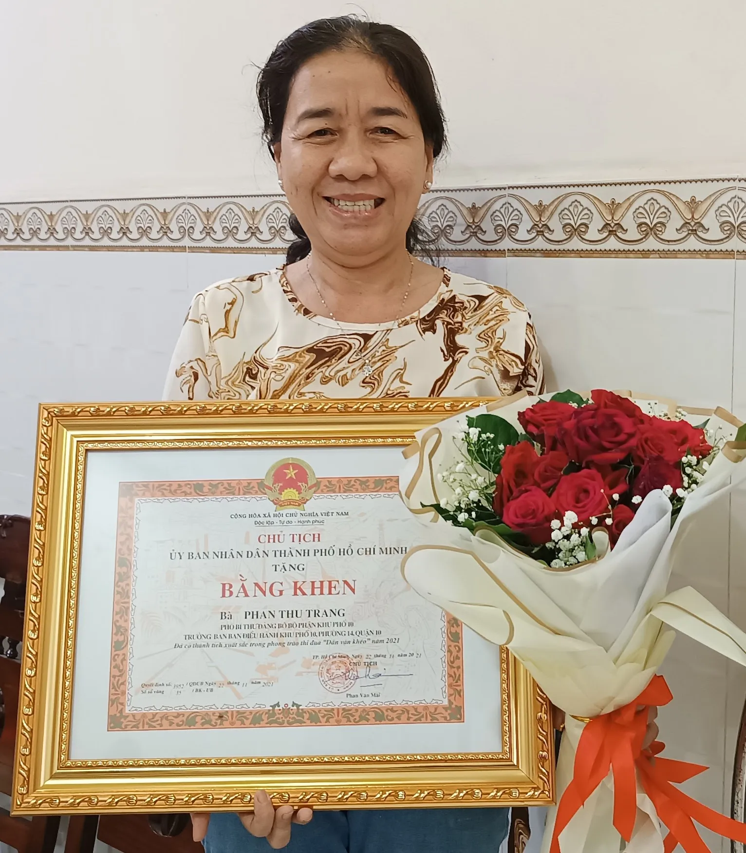 Bà Phan Thu Trang