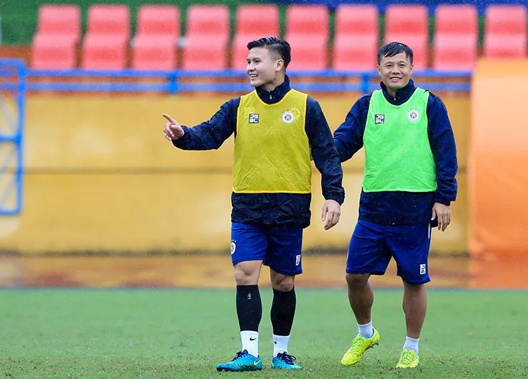 Trung vệ Thanh Bình được AFC vinh danh - ĐT Futsal Việt Nam thăng hạng