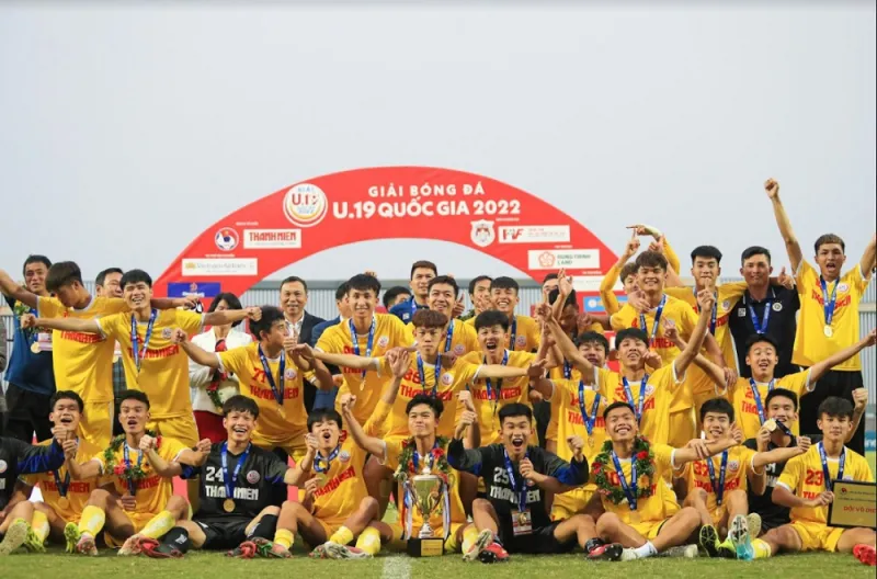 Sài Gòn FC và Long An đi tiếp tại Cup Quốc gia - Hà Nội vô địch U19 Quốc gia