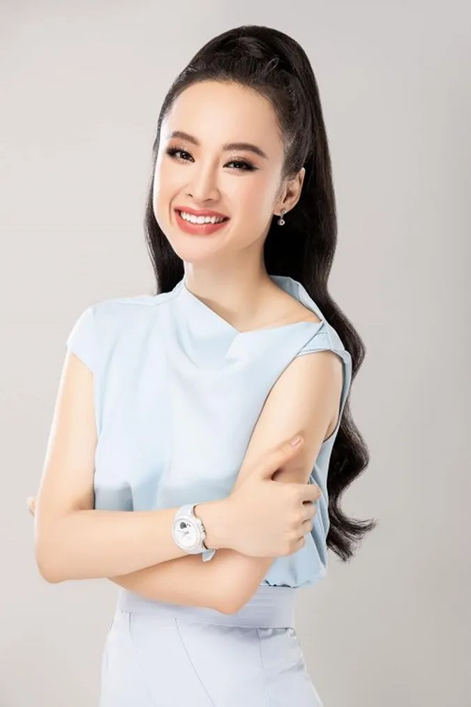 Angela Phương Trinh cởi áo, netizen hút hồn vì body săn chắc 4