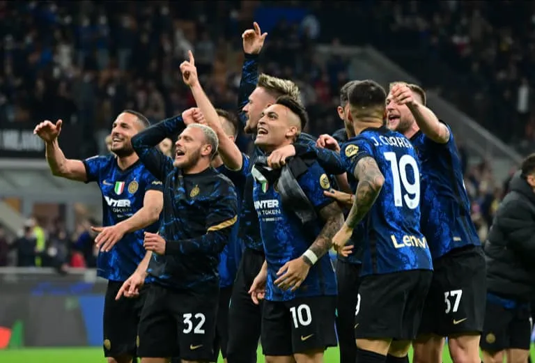 Inter loại Milan giành vé vào chung kết Coppa Italia - UEFA lấy ý tưởng Super League