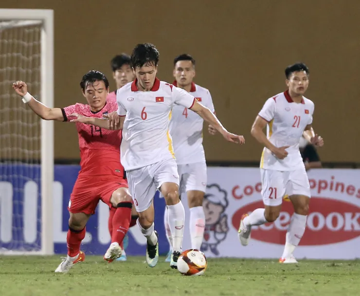 U23 Việt Nam thắng tối thiểu U20 Hàn Quốc - CLB nước Áo phủ nhận chiêu mộ Quang Hải?