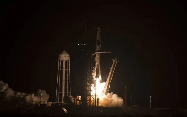 Space X đưa Phi hành đoàn 4 của NASA lên ISS