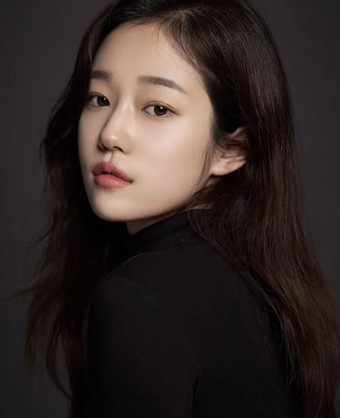 Profile Roh Yoon Seo - Bae Hyun Sung: cặp đôi học sinh gây thương nhớ trong Our Blues 4