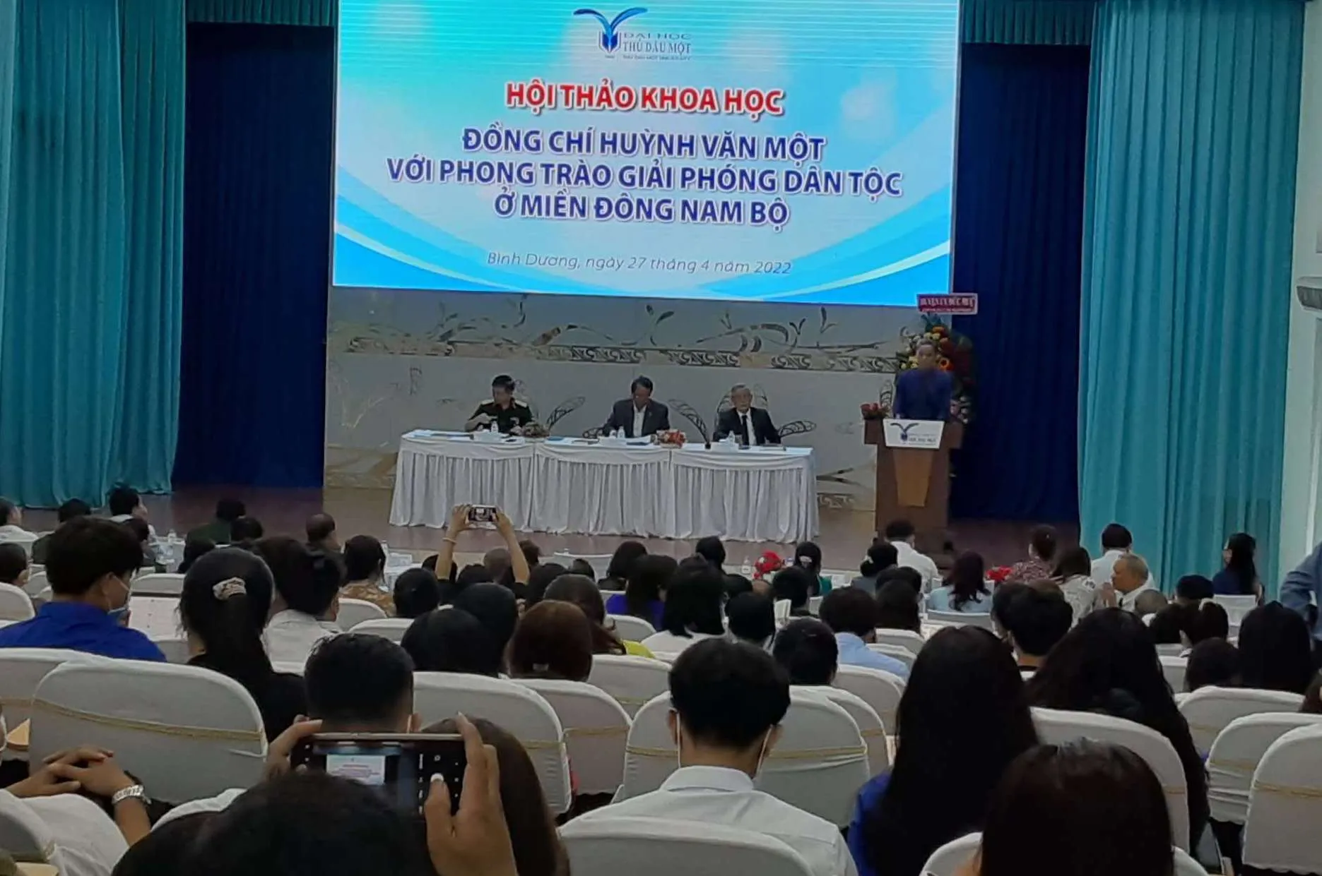 “Đồng chí Huỳnh Văn Một với phong trào giải phóng dân tộc ở Đông Nam Bộ” 1