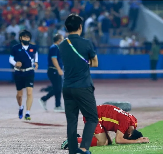 Trận mở màn của U23 Việt Nam tại SEA Games: Ngoài màn thắng đậm 3-0 còn có những điểm gì nổi bật? 11