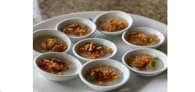 10 món ăn Huế nằm giữa lòng Sài Gòn mà bạn không nên bỏ qua 8