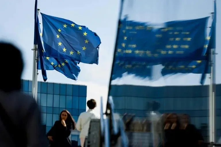 Các quy tắc tài khóa của EU tiếp tục hoãn vào năm 2023 do ảnh hưởng của cuộc xung đột ở Ukraine