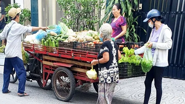 Giá cả thị trường hôm nay 26/5/2022: Xăng tăng, thời tiết thất thường làm giá nhiều sản phẩm tăng 1