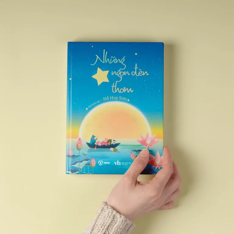 Tập thơ “Những ngọn đèn thơm”