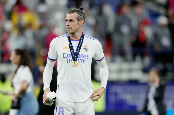 Bale tới MU tái ngộ Ronaldo với hợp đồng 1 năm? - Fernandes sắp có số áo trong mơ tại MU
