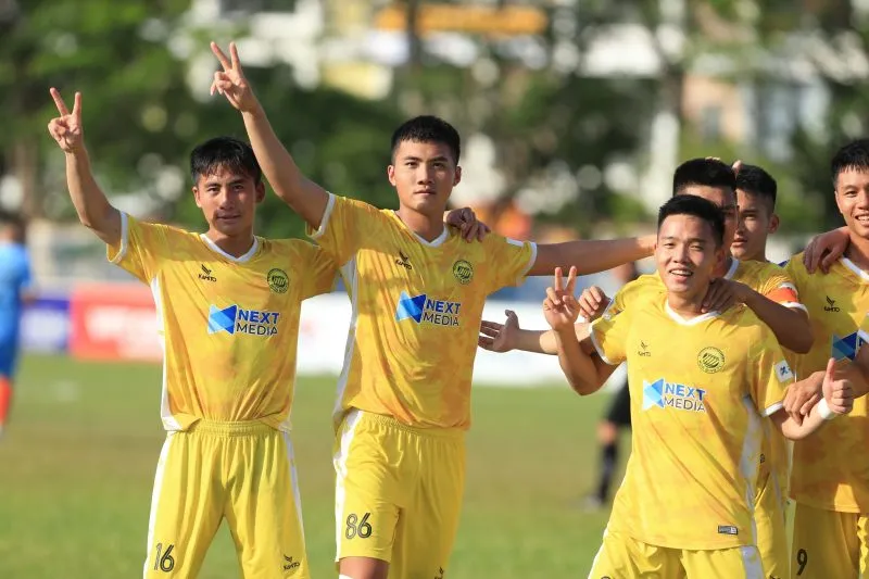 Thanh Bình báo tin vui cho U23 Việt Nam - HLV Đinh Thế Nam dẫn dắt U19 Việt Nam