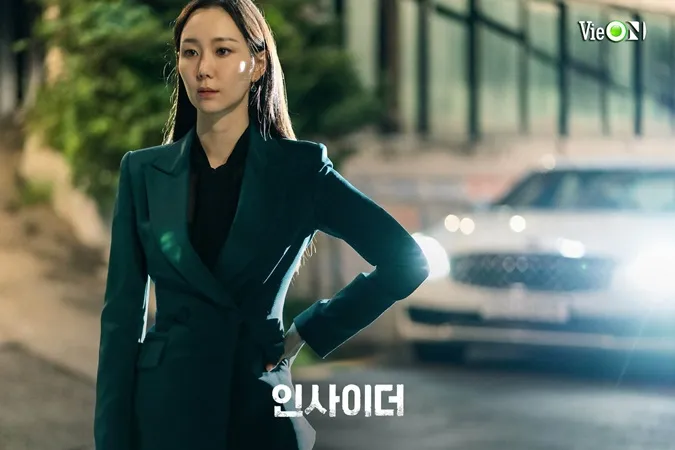 Kang Ha Neul 'lột xác' với hình tượng gai góc trong phim mới Insider: Kẻ Nội Gián 8