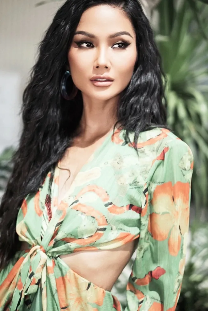 H'Hen Niê xúc động gửi tâm thư trước đêm bán kết Miss Universe Việt Nam 2022 4