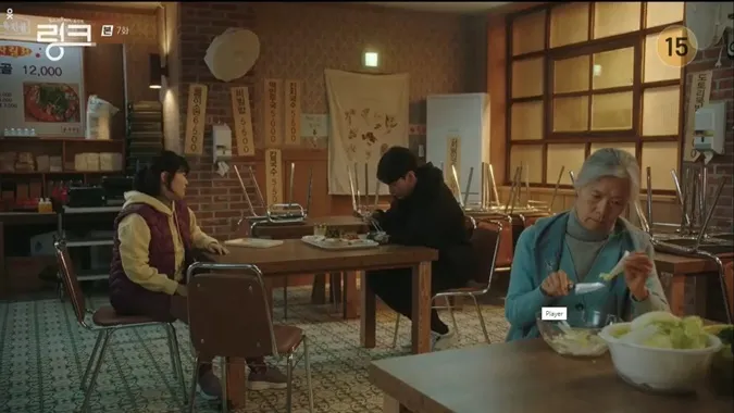Link: Eat, Love, Kill: Shin Jae Hwi trở lại báo thù, mở ra nhiều bí ẩn tại khu phố Jihwa 2