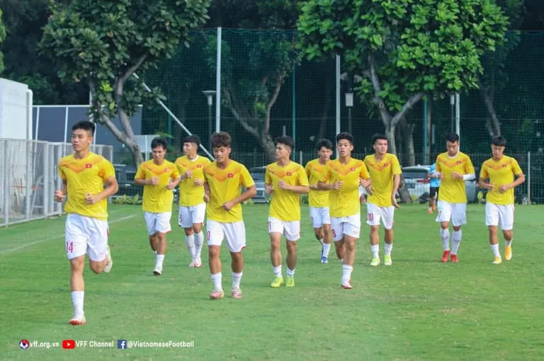 U19 Campuchia và U19 Lào ra quân thắng lợi - Trụ cột U19 Việt Nam báo tin vui