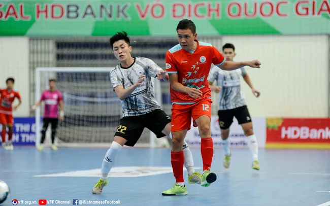 ĐT nữ Việt Nam có 2 cầu thủ chấn thương - Quang Hải sắp có trận đấu đầu tiên tại Pau FC