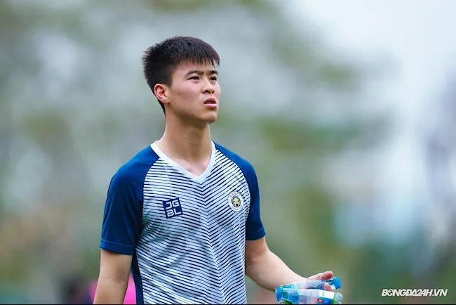 10 người Sông Lam Nghệ An đá bại TP Hồ Chí Minh tại vòng 6 V-League 2022