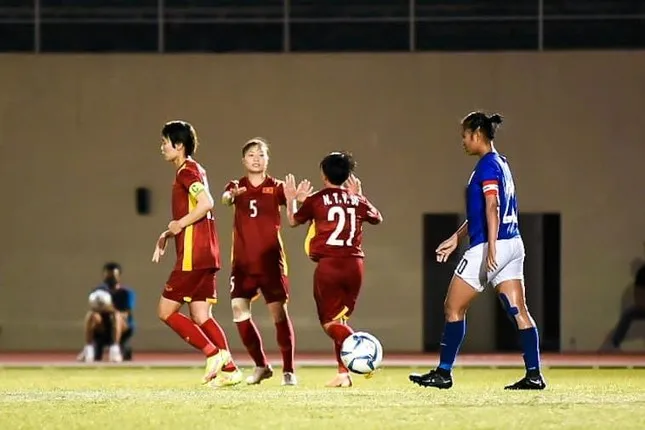 ĐT nữ Việt Nam vs ĐT nữ Lào - AFF Cup nữ 2022: Chênh lệch đẳng cấp