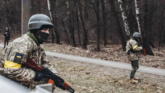 Anh bắt đầu chương trình đào tạo binh sĩ Ukraine