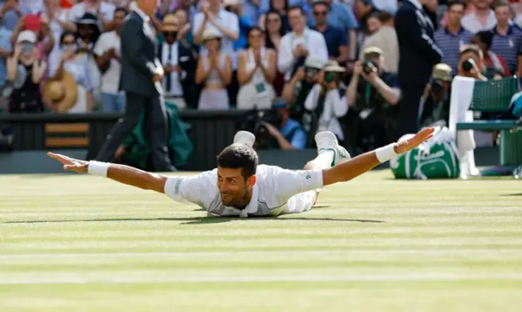 Lần thứ 7 vô địch Wimbledon, Djokovic có Grand Slam thứ 21 trong sự nghiệp