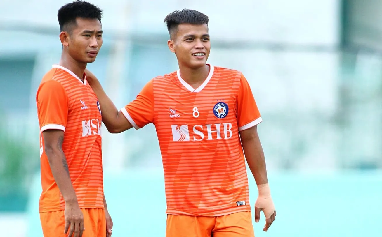 Việt Nam cùng bảng Thái Lan tại AFF Cup 2022? - 'PSG Việt Nam' nhận tin dữ